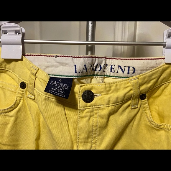 Lands End, petite size, Capri length - Picture 2 of 3